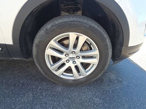 Used 2018 Ford Explorer XLT AWD/4WD image 22