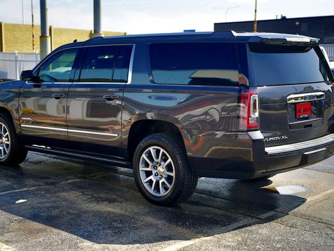 Used 2017 GMC Yukon XL Denali w/ Open Road Package image 16