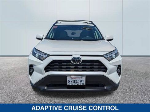 Used 2022 Toyota RAV4 XLE Premium w/ Carpet Mat Package (TMS) AWD/4WD image 8