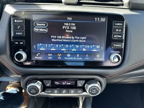 New 2025 Nissan Versa SR w/ Trunk Package image 25