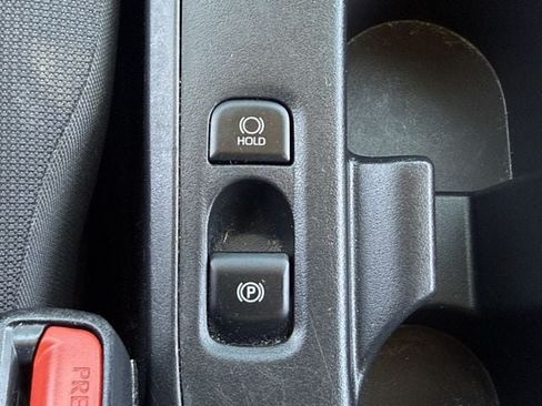 Used 2024 Toyota Corolla LE FWD image 21