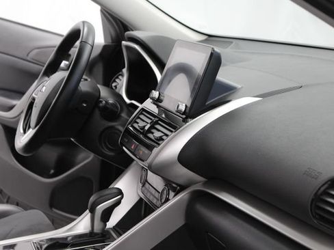 Used 2024 Mitsubishi Eclipse Cross SEL AWD/4WD image 30