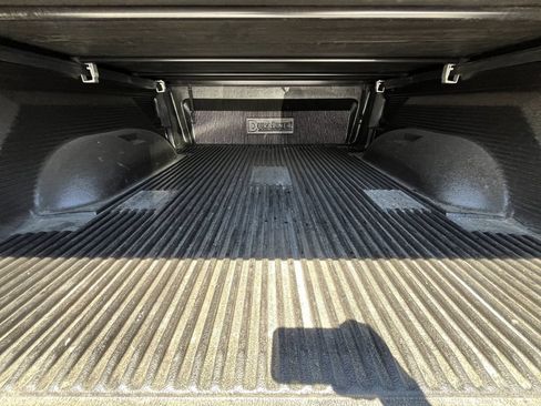 Used 2017 RAM 2500 Laramie w/ Convenience Group AWD/4WD image 8
