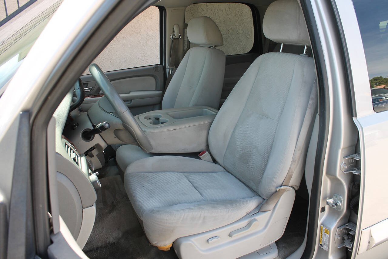 Used 2007 GMC Yukon SLE RWD image 18