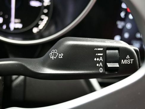 Used 2023 Alfa Romeo Giulia Veloce image 27