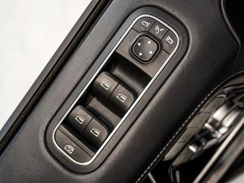 Used 2020 Mercedes-Benz G 550 image 26