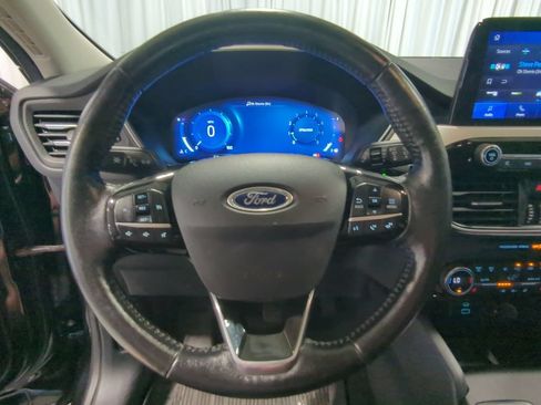 Used 2021 Ford Escape SEL w/ Technology Package AWD/4WD image 28