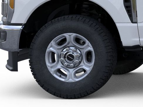New 2026 Ford F250 XLT w/ FX4 Off-Road Package image 19