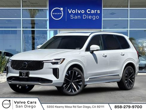 New 2026 Volvo XC90 T8 Ultra w/ Lounge Package AWD/4WD image 1