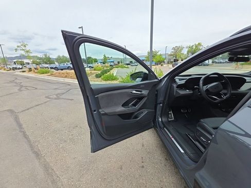 Used 2025 Audi SQ6 e-tron Prestige w/ Black Edition One AWD/4WD image 9