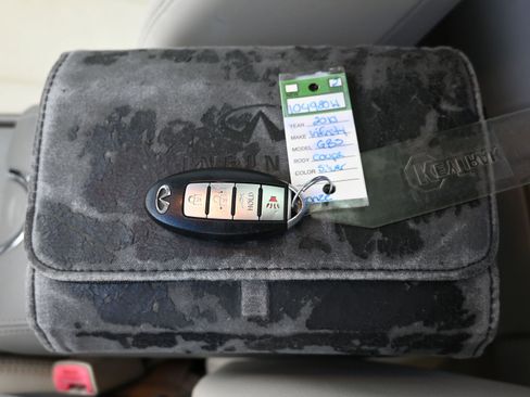 Used 2010 INFINITI G37 Journey w/ Premium Pkg image 20