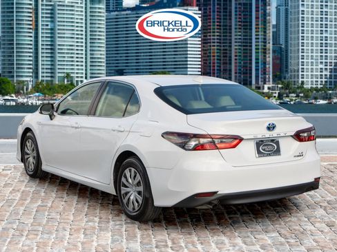 Used 2023 Toyota Camry LE image 7