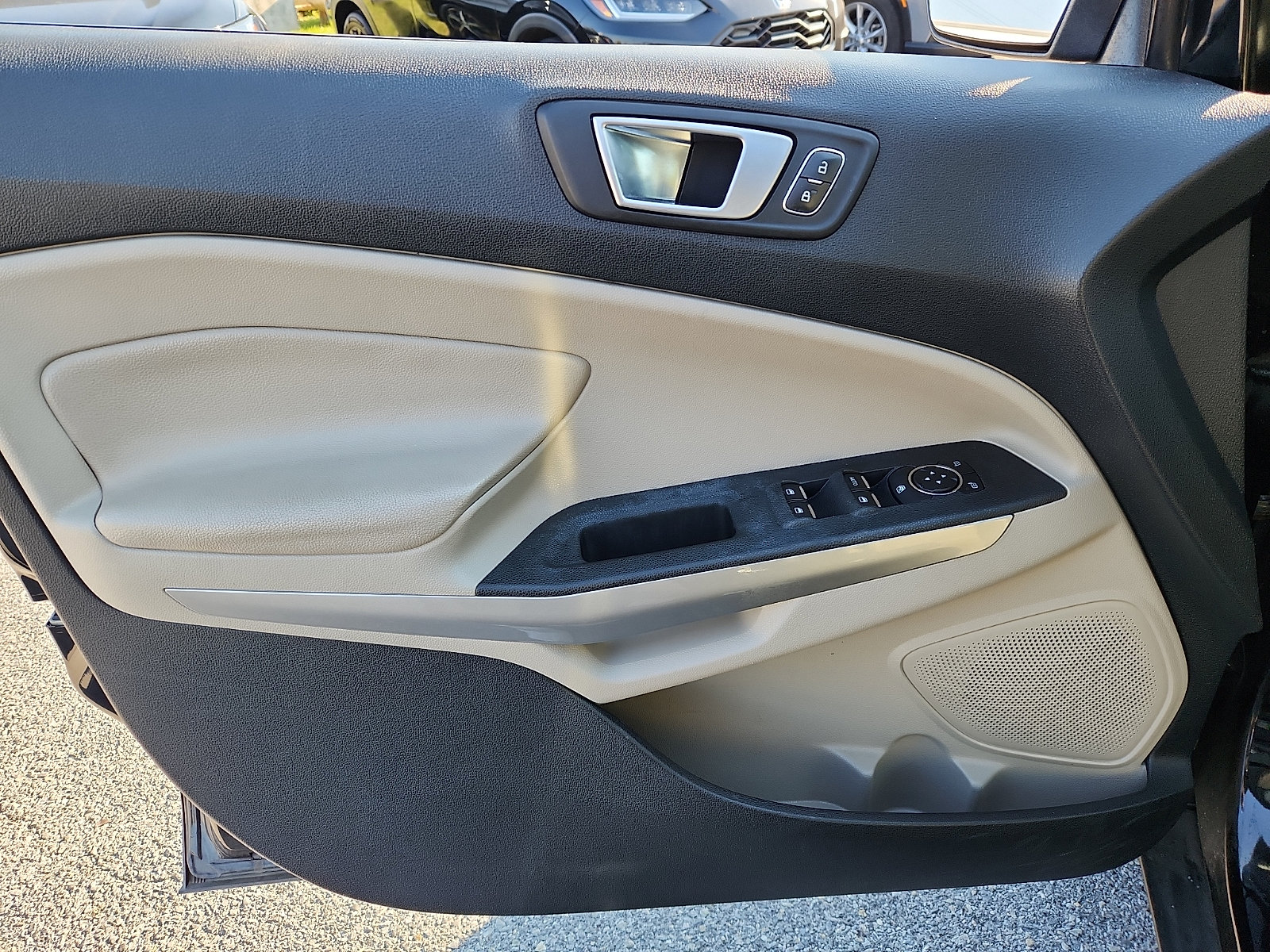 Used 2018 Ford EcoSport Titanium AWD/4WD image 12