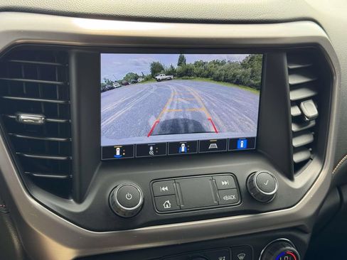 Used 2023 GMC Acadia AT4 w/ Technology Package AWD/4WD image 19