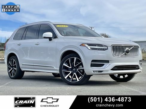 Used 2023 Volvo XC90 B6 Plus image 1