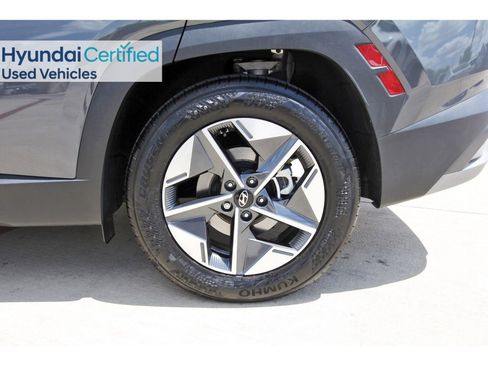 Certified 2025 Hyundai Tucson SEL FWD image 31