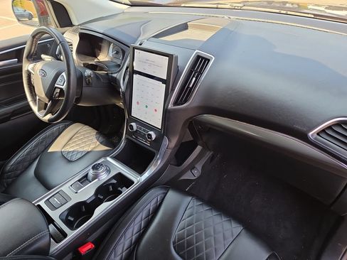 Used 2024 Ford Edge Titanium AWD/4WD image 37