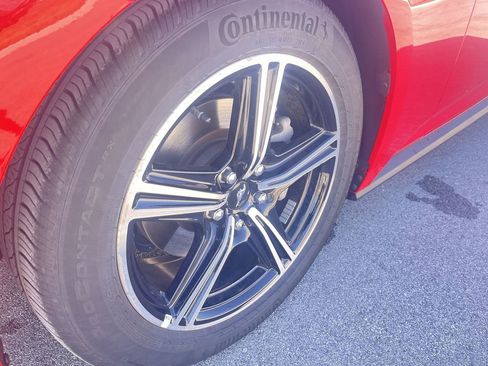 Used 2025 Ford Mustang Premium image 10