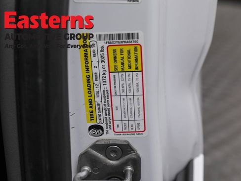 Used 2023 Ford Transit 350 XLT image 31