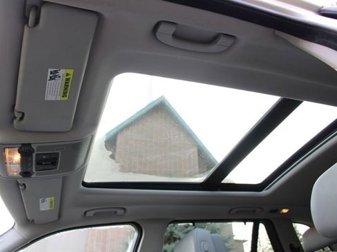 Used 2009 BMW X5 xDrive30i image 9