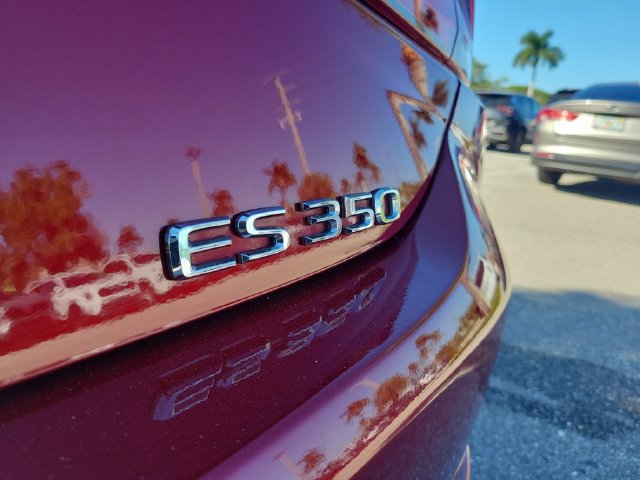 Used 2021 Lexus ES 350 w/ Premium Package FWD image 7