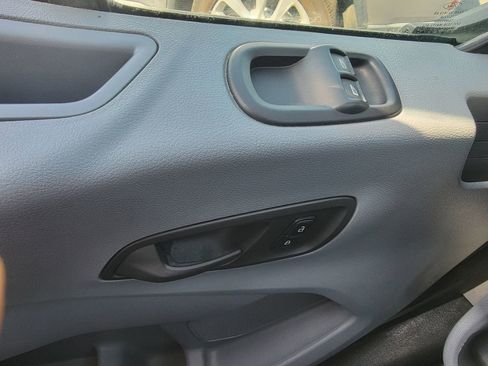 Used 2019 Ford Transit 150 130 Low Roof image 20