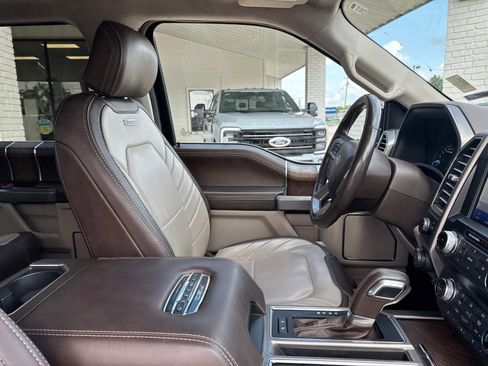 Used 2020 Ford F150 Limited w/ Trailer Tow Package image 10