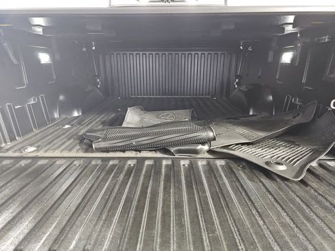 Used 2025 Toyota Tundra Limited image 17