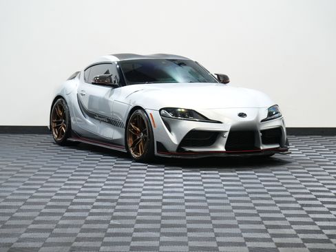 Used 2021 Toyota Supra Premium w/ Driver Assist Package image 5