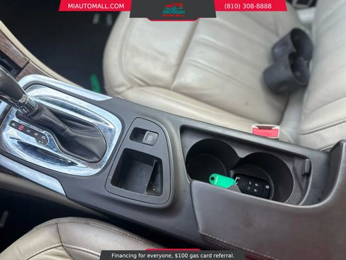 Used 2013 Buick Regal Premium image 11