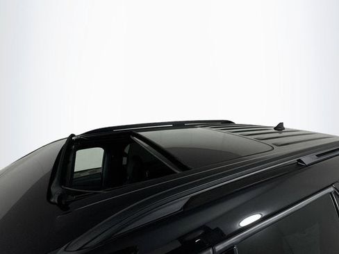 Used 2024 Ford Explorer ST w/ Equipment Group 401A image 22