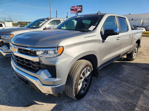 Used 2025 Chevrolet Silverado 1500 LT w/ Protection Package image 3