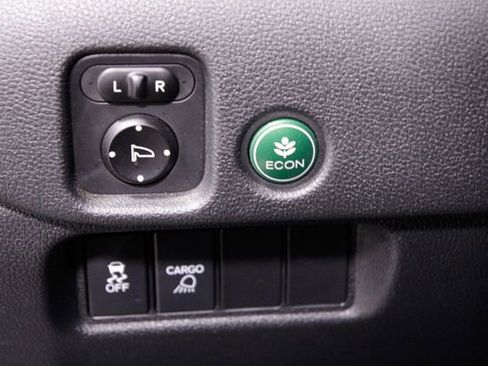 Used 2017 Honda Ridgeline Sport image 23