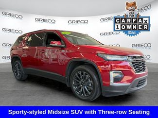 Used 2023 Chevrolet Traverse RS FWD video 1