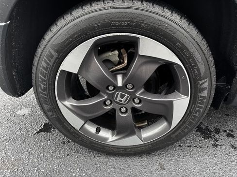 Used 2018 Honda HR-V EX-L image 9