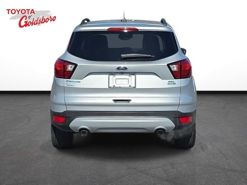 Used 2019 Ford Escape SEL image 6