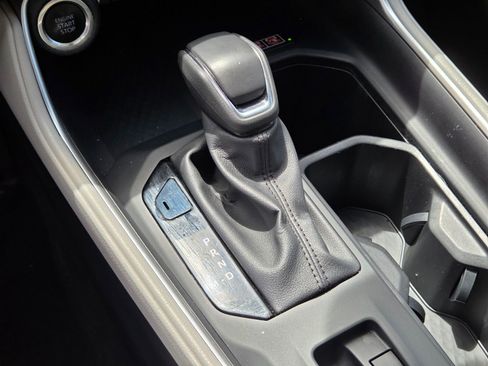 Used 2024 Toyota Grand Highlander AWD image 17