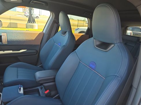 Used 2025 MINI Cooper Countryman S w/ Comfort Package Max image 21