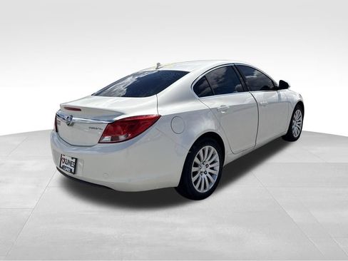 Used 2012 Buick Regal Leather FWD image 17