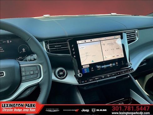 New 2026 Jeep Grand Wagoneer Limited AWD/4WD image 7