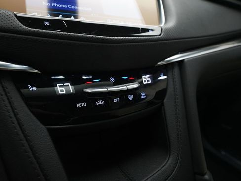 Used 2024 Cadillac XT5 Sportv AWD/4WD image 23