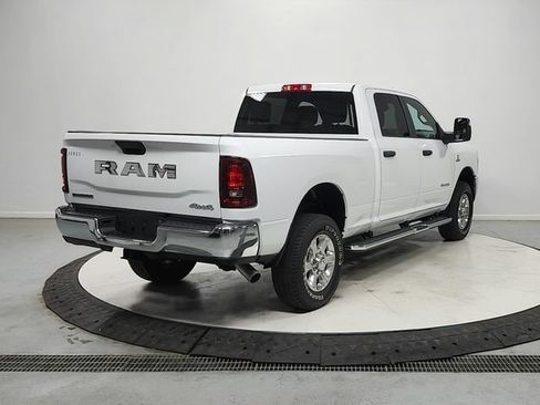 Used 2025 RAM 2500 Big Horn AWD/4WD image 7