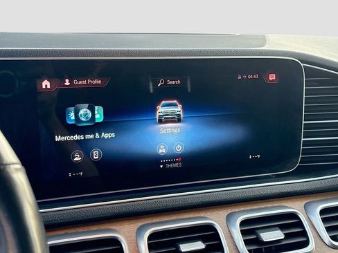 Used 2021 Mercedes-Benz GLE 450 GLE 450 image 15