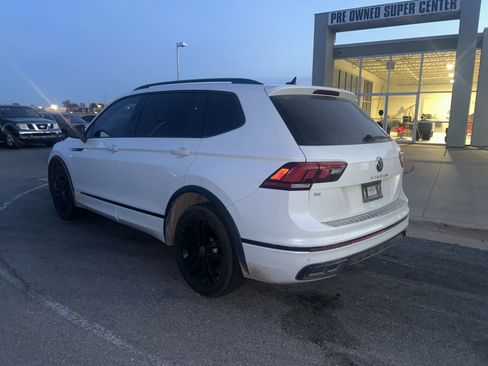 Used 2022 Volkswagen Tiguan SE R-Line image 5
