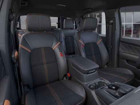 New 2026 GMC Canyon AT4 AWD/4WD image 16