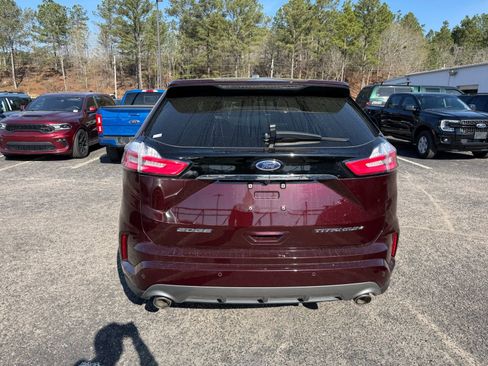 Used 2020 Ford Edge Titanium w/ Equipment Group 301A image 6