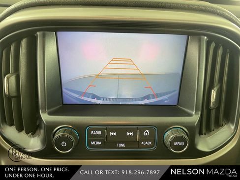 Used 2017 GMC Canyon SLE w/ All Terrain Package image 28