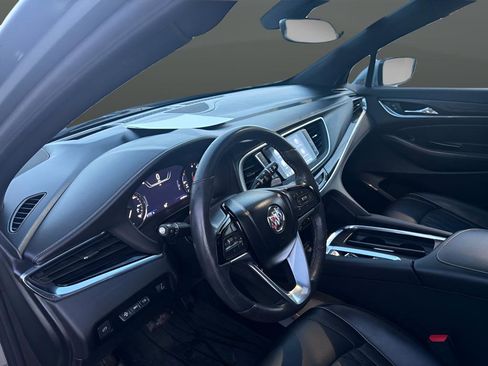 Certified 2023 Buick Enclave Avenir w/ Avenir Technology Package image 10