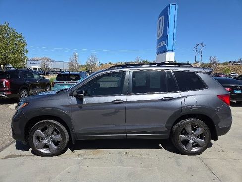 Certified 2019 Honda Passport Touring image 1