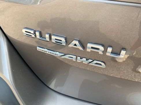 Used 2023 Subaru Outback Limited AWD/4WD image 16